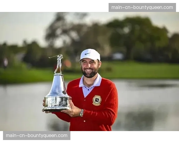 高尔夫美国大师赛：舍夫勒以-18杆的总成绩赢得个人第三件绿夹克